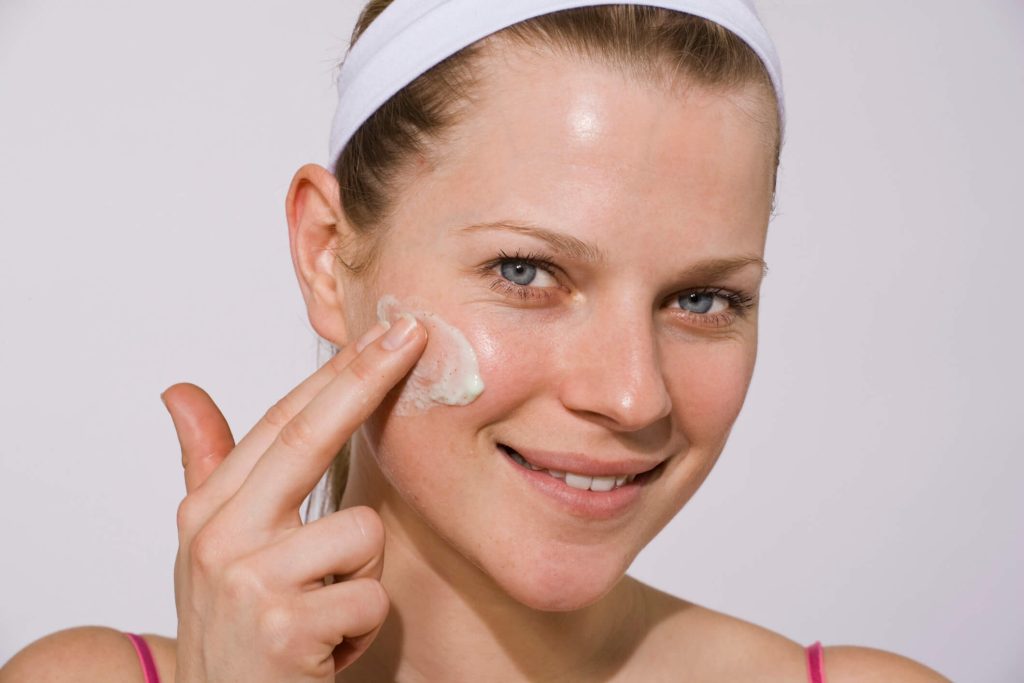 Apply skincare products after positioning the Spa-Quality Skincare Headbands